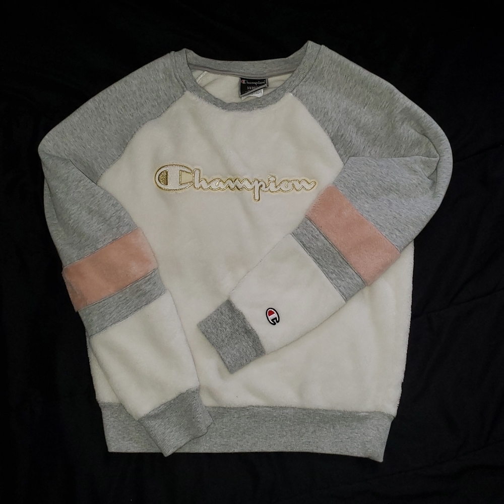 Champion Women's Sweatshirt.